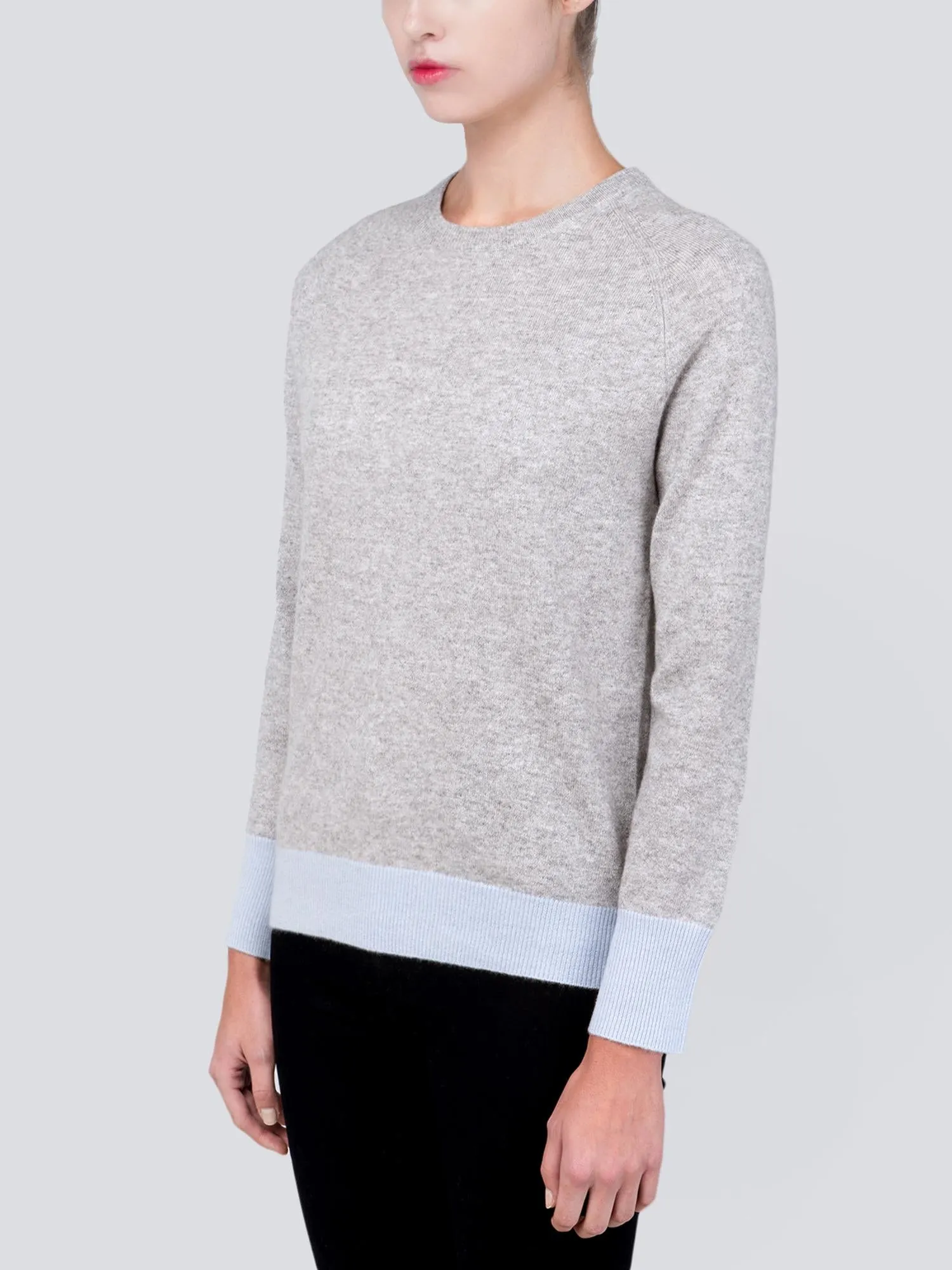 Classic Crew Neck Sweater_CB_Light Grey/Baby Blue