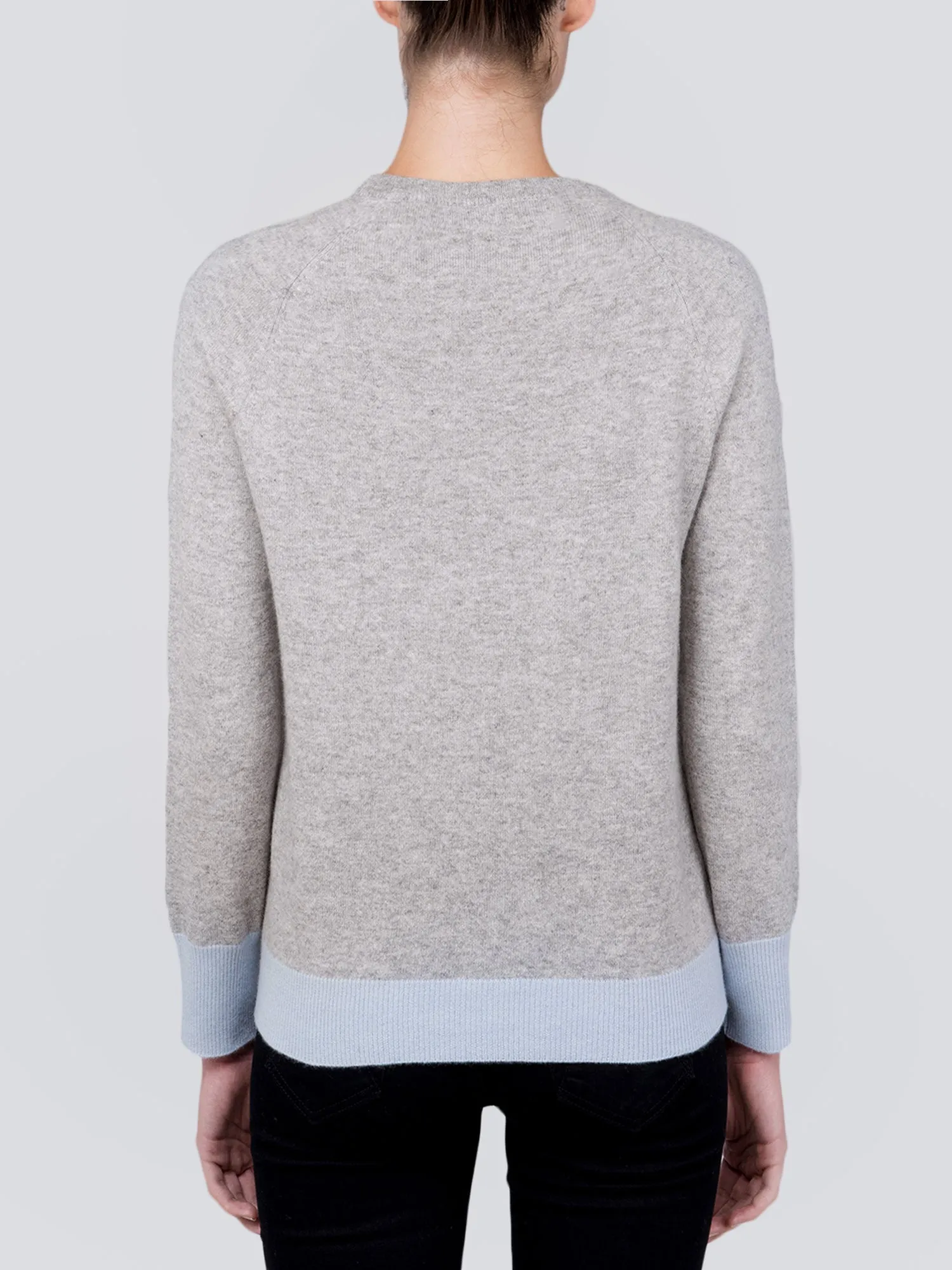 Classic Crew Neck Sweater_CB_Light Grey/Baby Blue