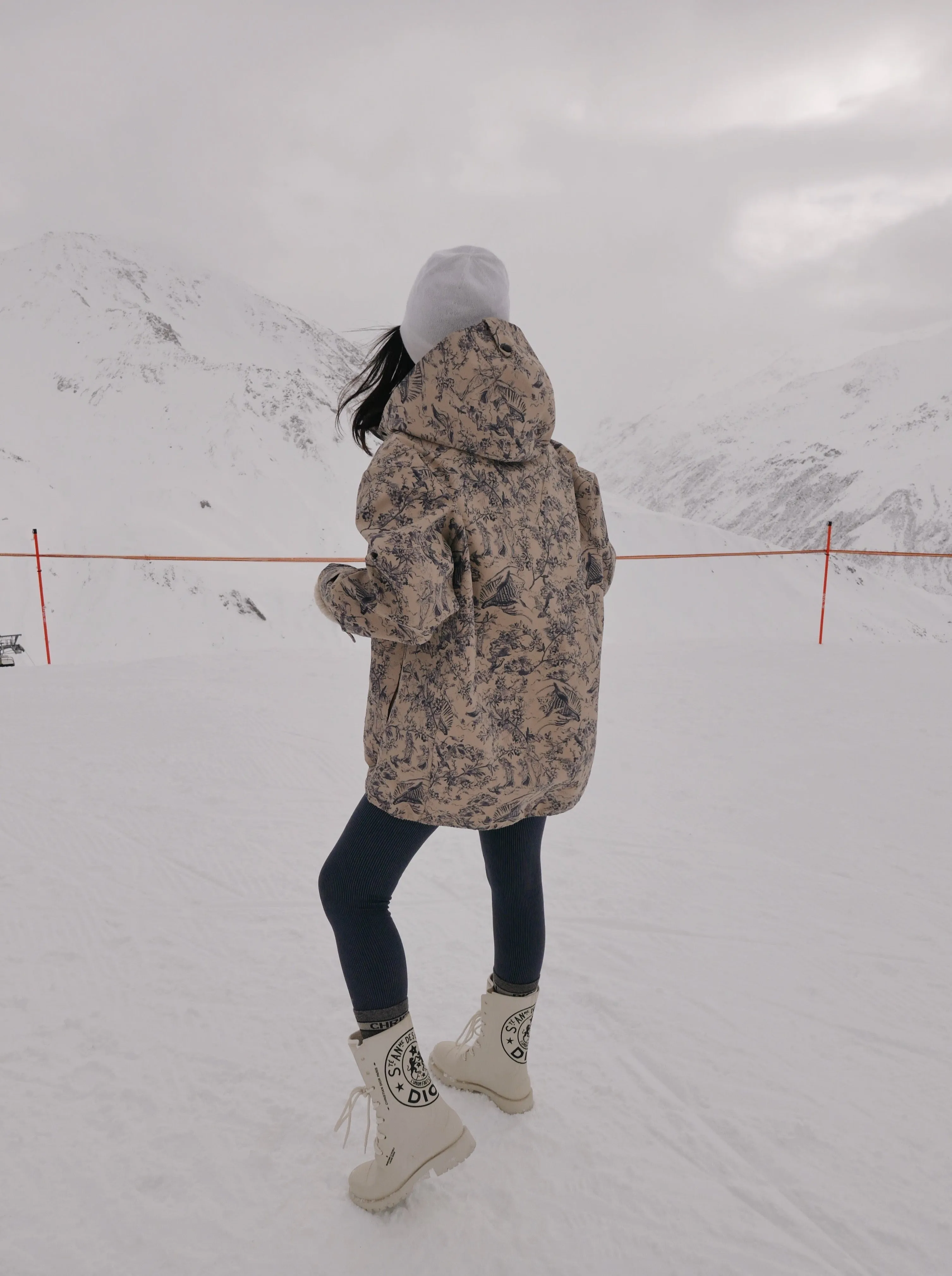 'VERMONT' OVERSIZED SIGNATURE PRINTED HOODED ANORAK
