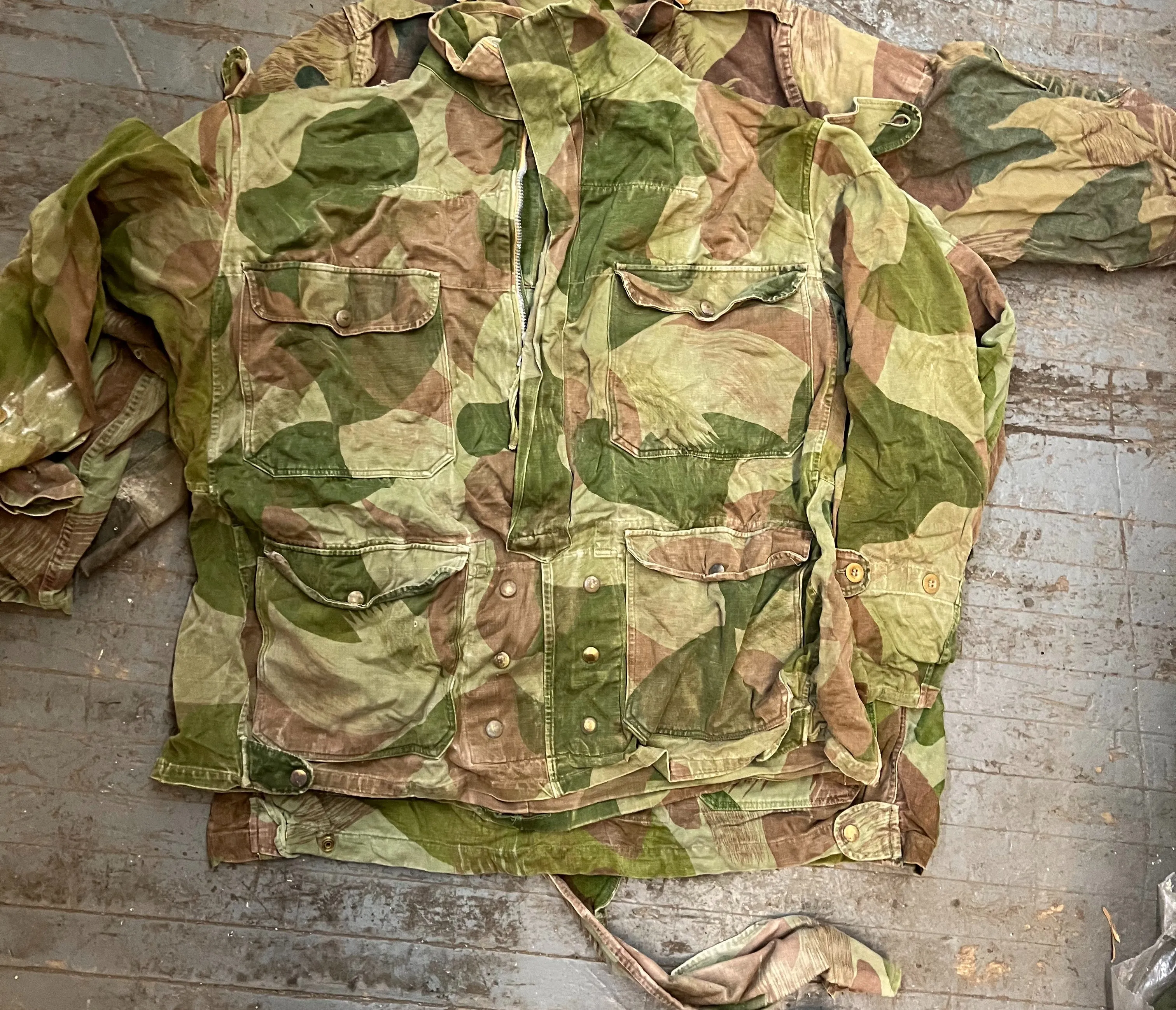 Vintage Belgian Army Para/Dennison Anorak
